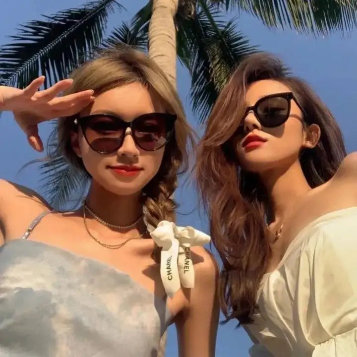 冲浪美眉